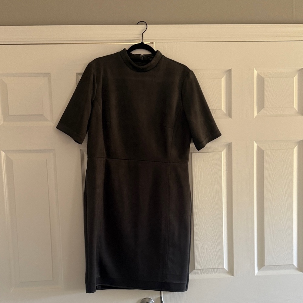 Ann Taylor Black High Neck Sleeveless Dress